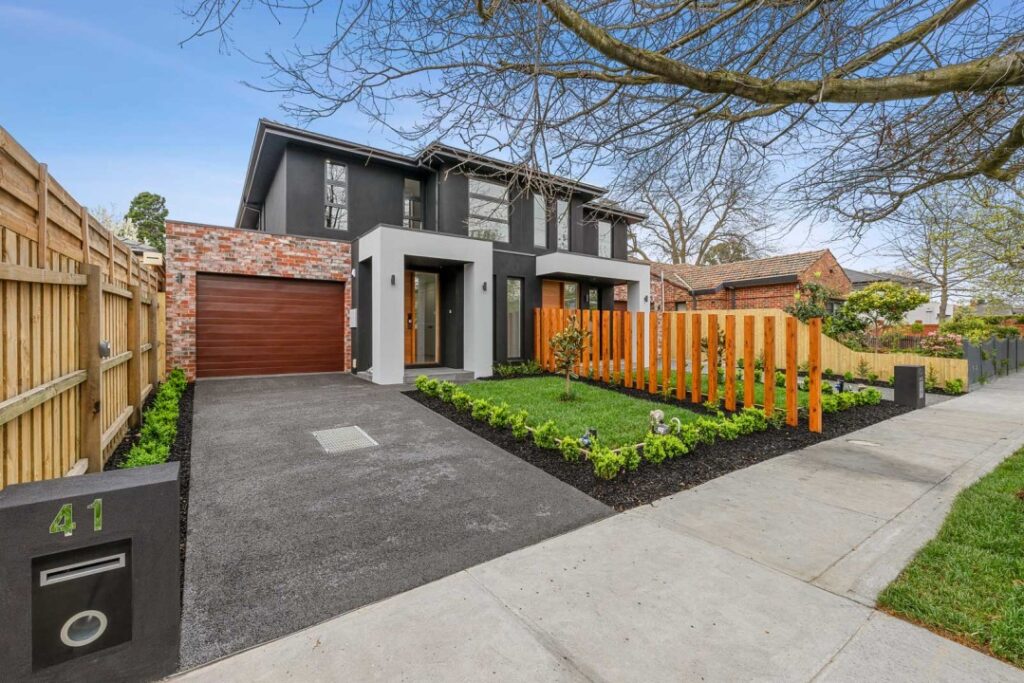 Property To Invest in Australia (Duplex)